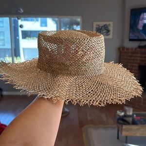 Lack of color straw hat NWT size medium (57cm)